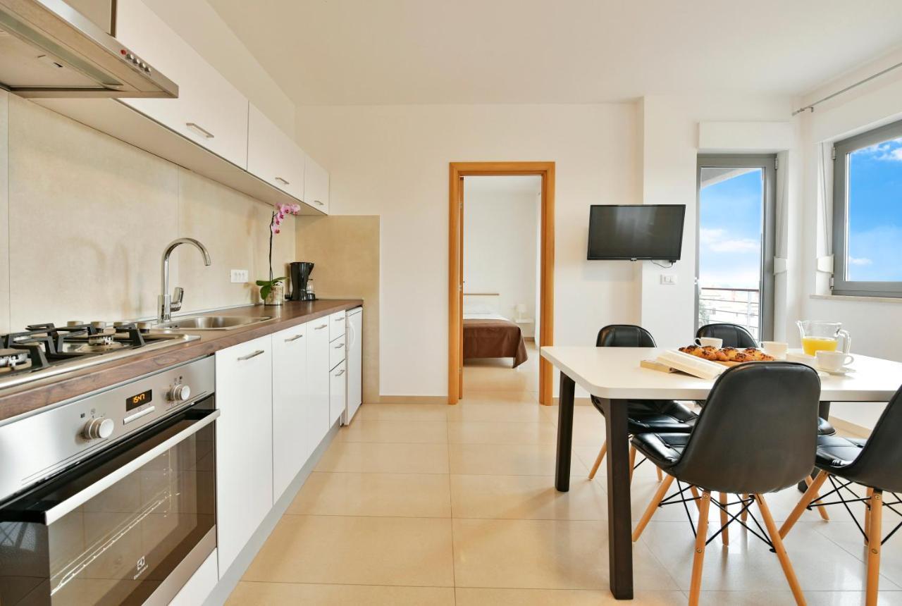 Apartman Rudan 1 *